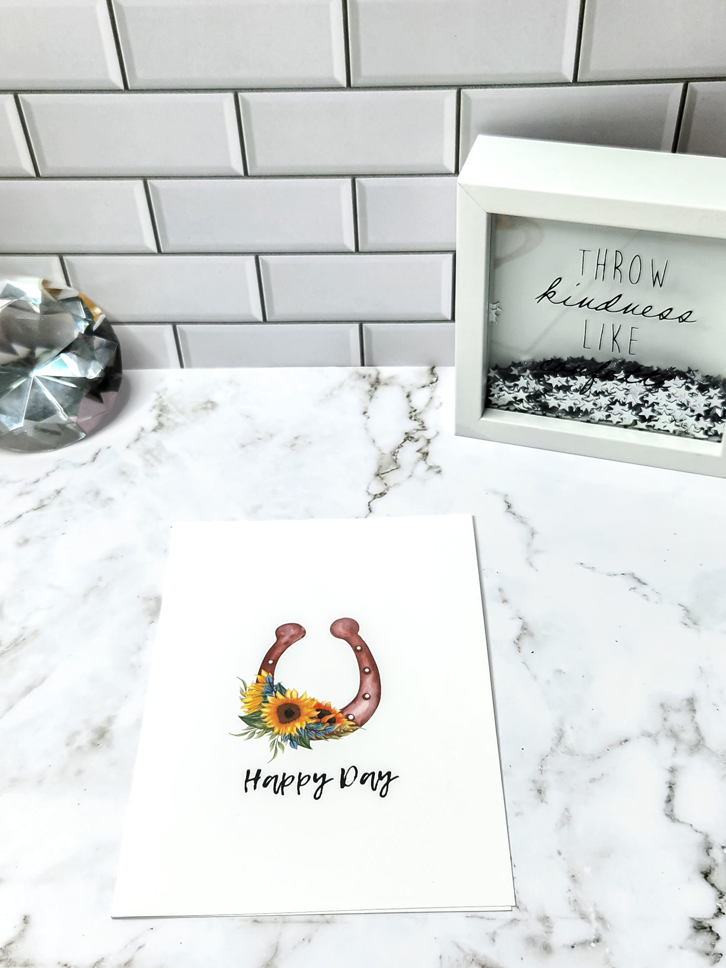 Happy Day horseshoe floral bouqets- greeting card