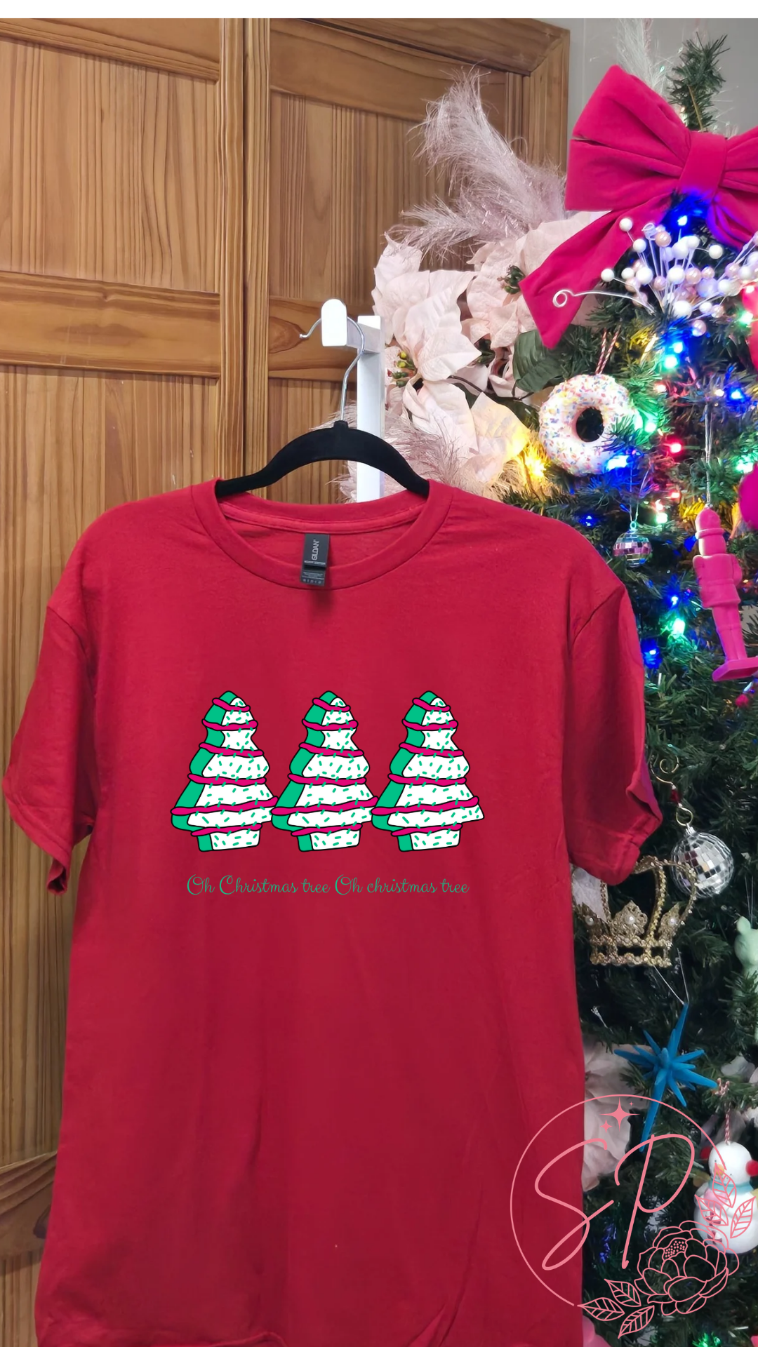 Oh Christmas Tree- Pink Friday exclusive graphic