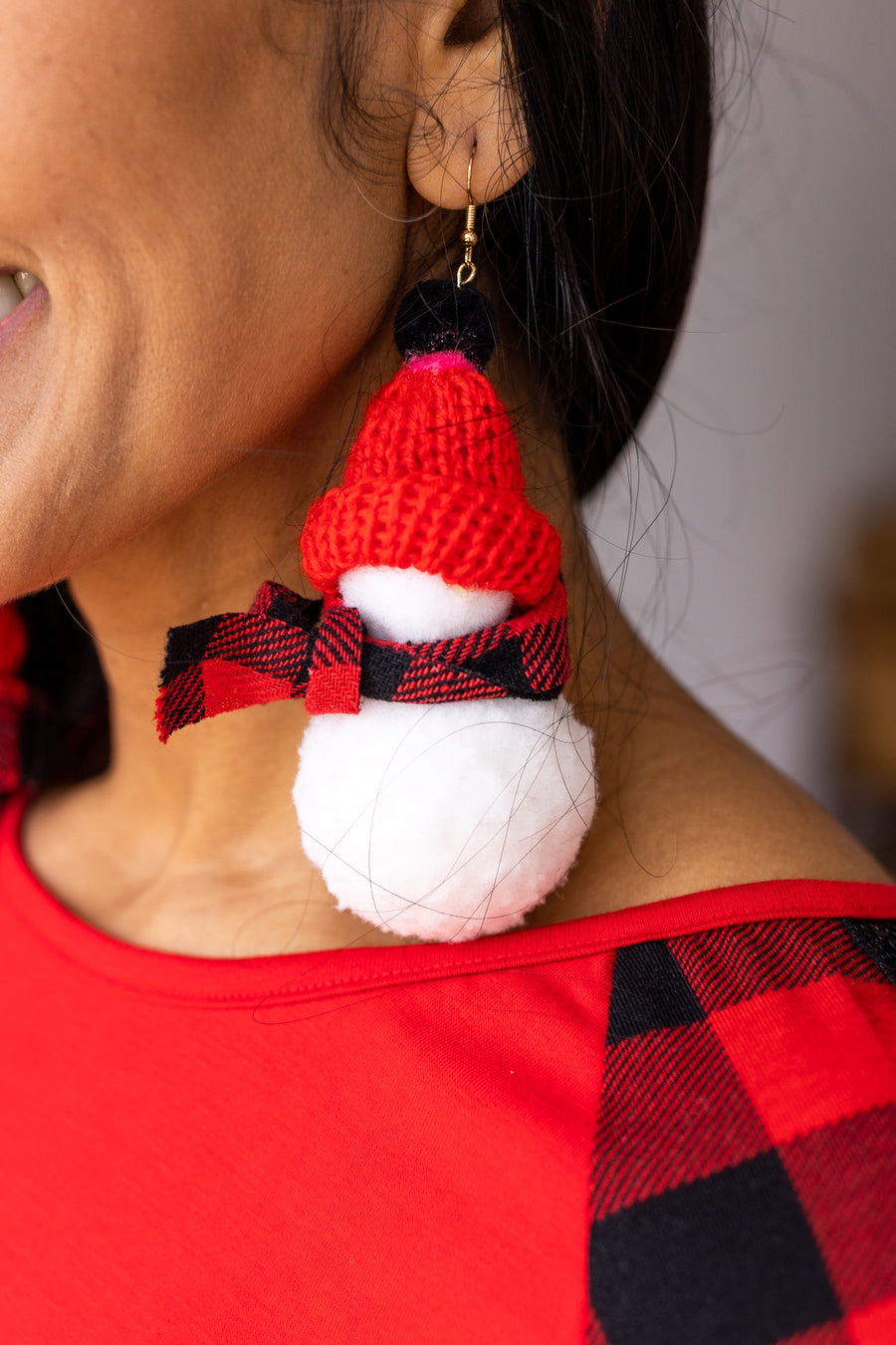 Frosty pom earrings