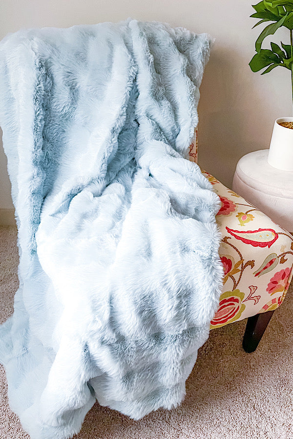 SC - Light Blue Faux Rabbit Fur Luxury Blanket