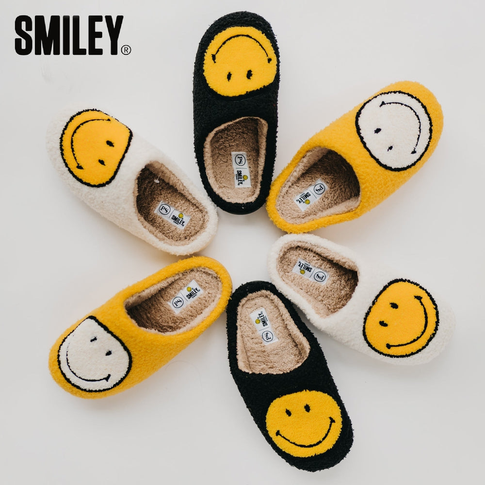 Smiley® x Pretty Simple Original Smiley Slippers