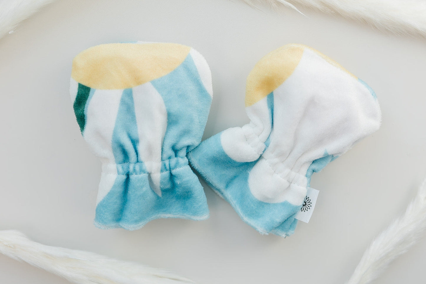 Stay-On Baby Mittens with Silicone Grip - White Daisies No Scratch Mittens for Newborns 0-6 Months