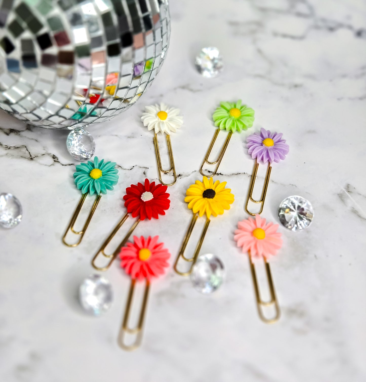 Daisy bookmark clips assorted colors