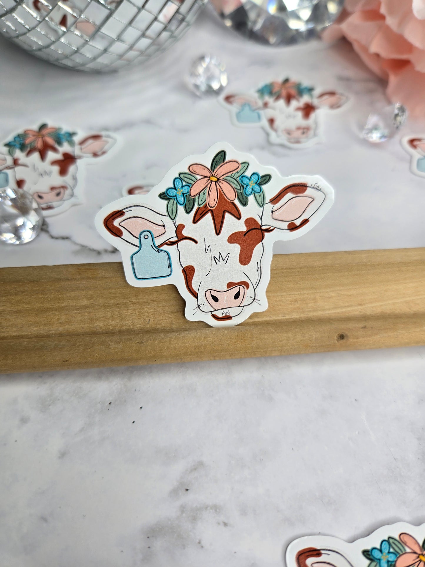 Daisy Floral Cow Head Vinyl Sticker | Country Girl Waterproof Farmhouse Decal
