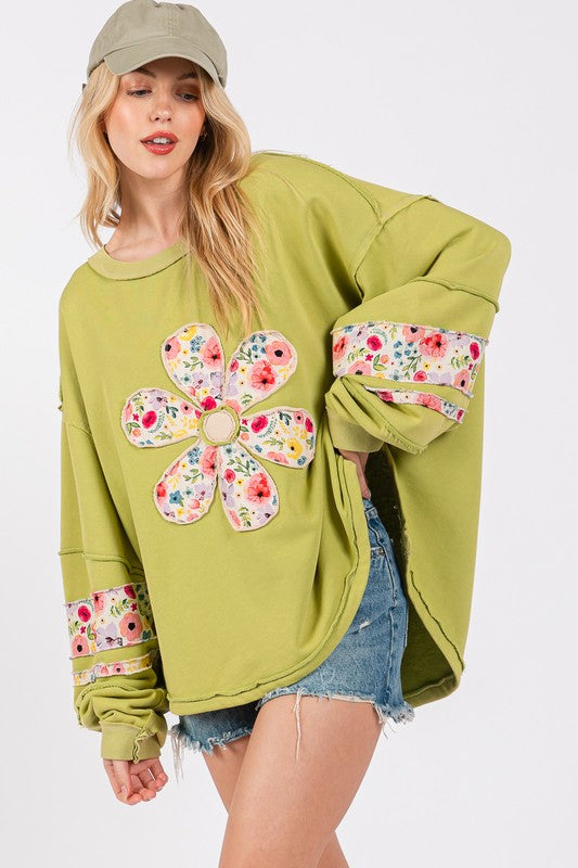 SAGE + FIG Daisy Patch Applique Long Sleeve Sweatshirt