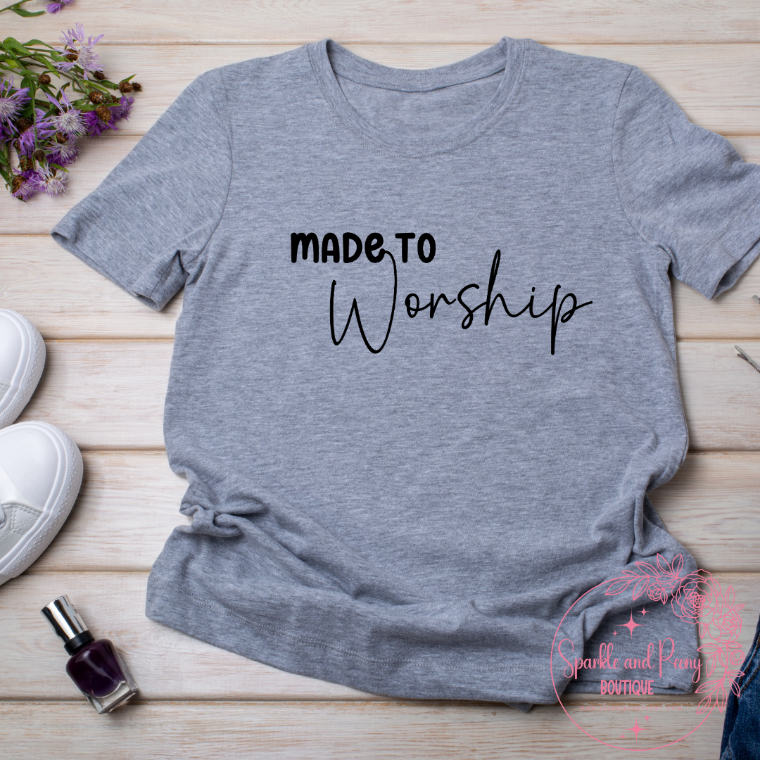 Made to worship graphic tee