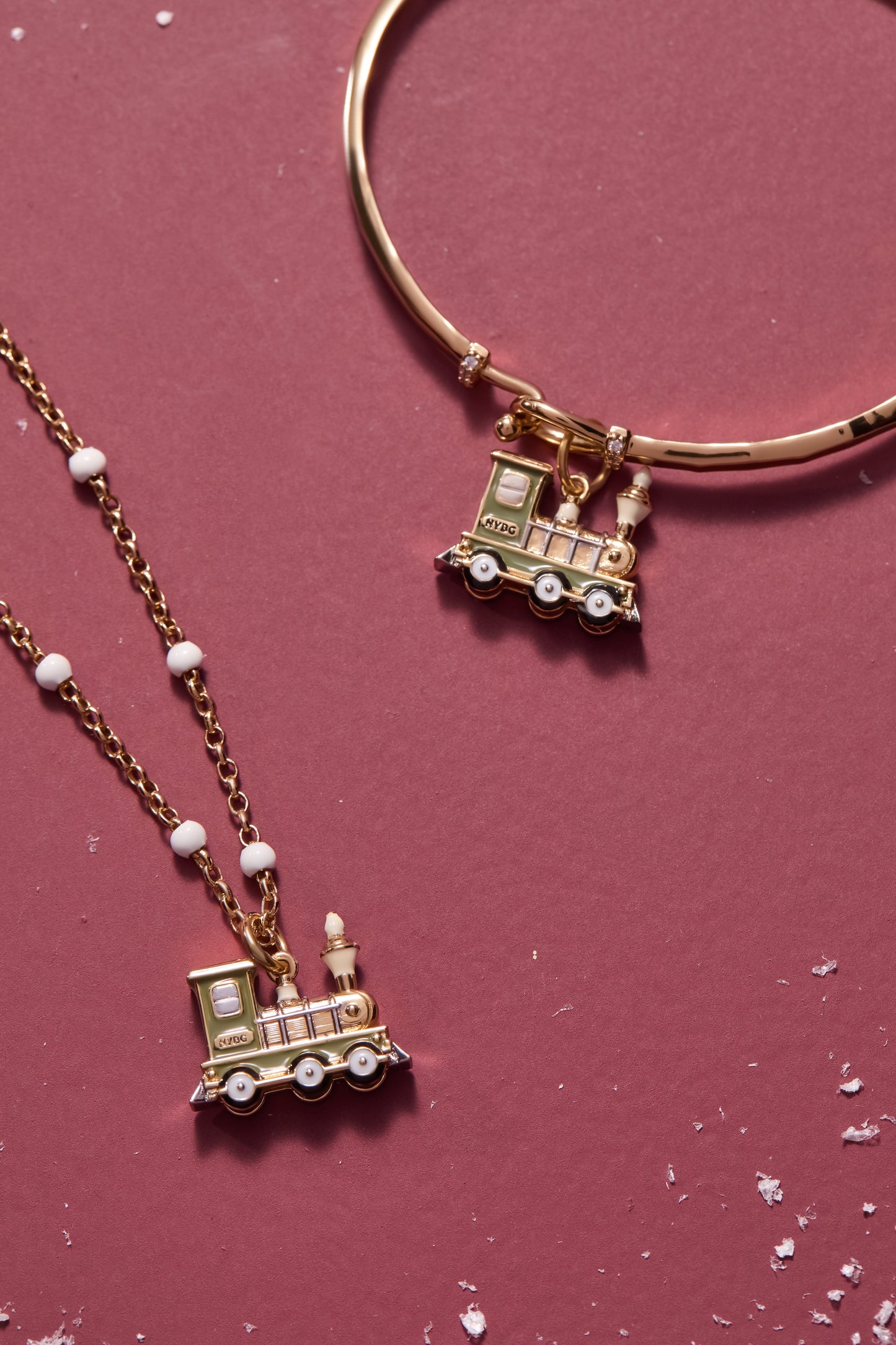 New York Botanical Garden® Holiday Train Tension Bangle