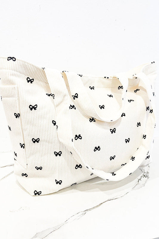 SC - ETA 5/12 - Brittany Cream Bow Print Tote Bag