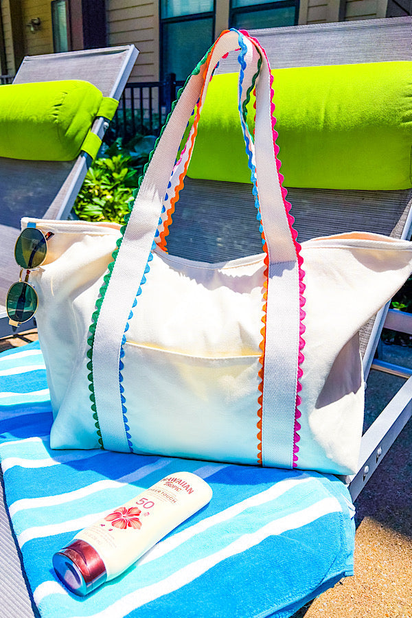 SC - ETA 6/13 - Spencer Rick Rack Trim Tote Bag