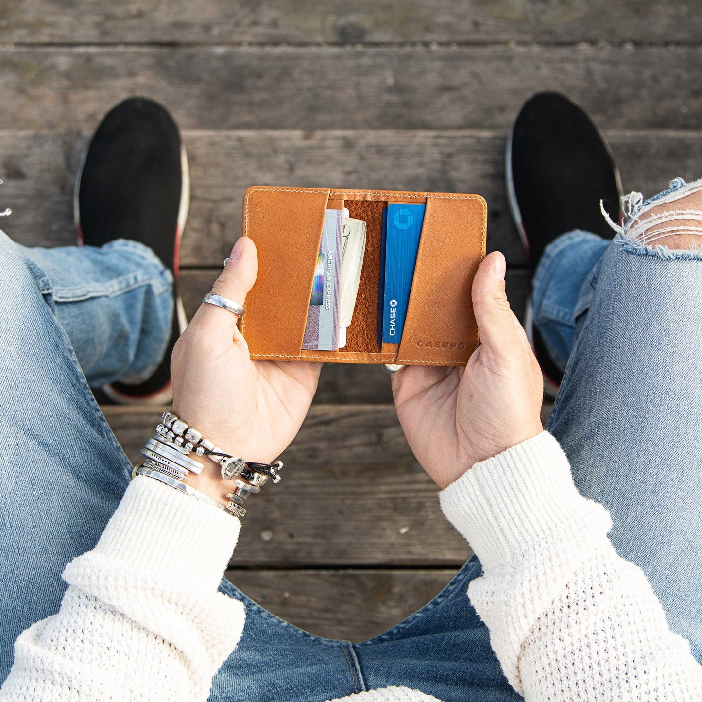 Compact Bifold with RFID protection - Natural