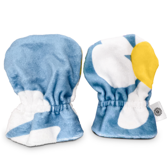 Stay-On Baby Mittens with Silicone Grip - White Daisies No Scratch Mittens for Newborns 0-6 Months