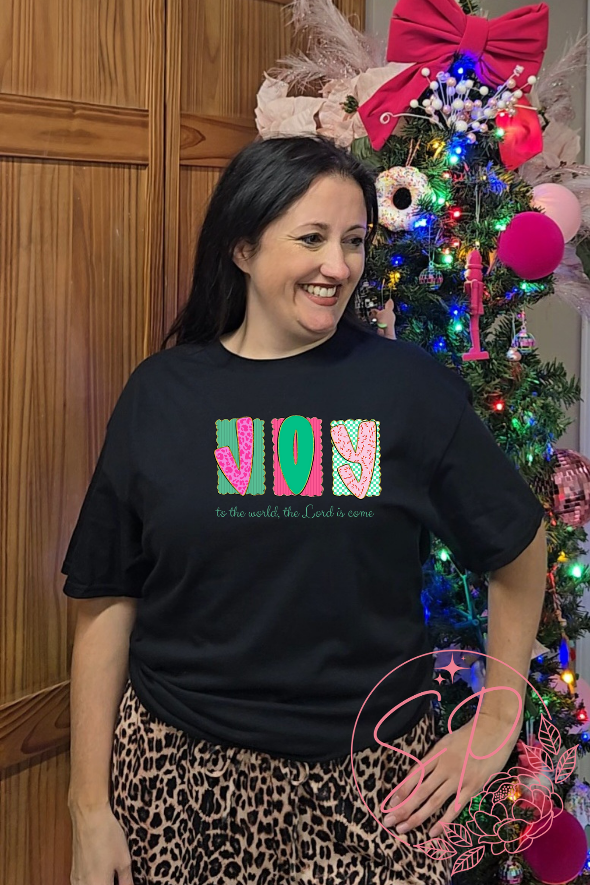 Joy to the world- PINK FRIDAY EXCLUSIVE Graphic Tee