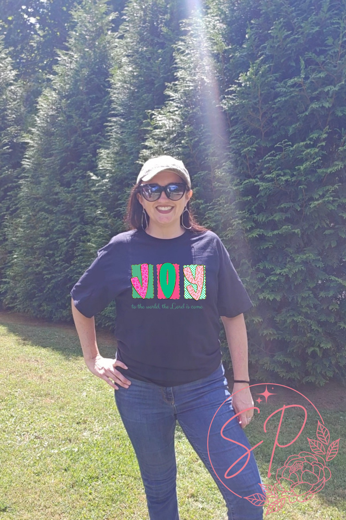 Joy to the world- PINK FRIDAY EXCLUSIVE Graphic Tee