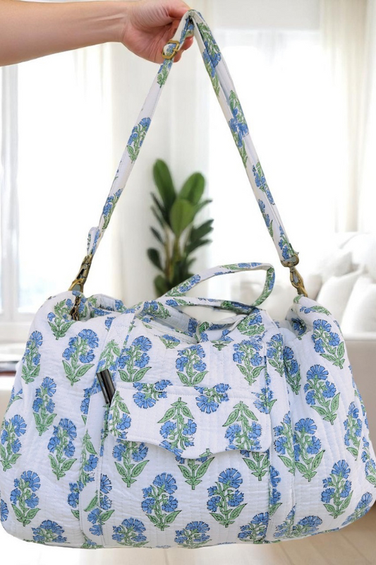 SC - ETA 7/11 - Alice Blue Floral Patterned Duffle Bag